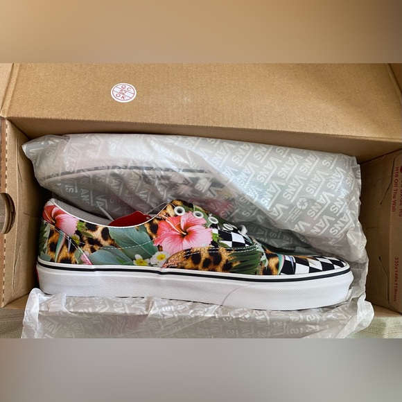 new in box Vans mens 10 tropical TROPICALANMLCH Womans 11.5 Sold out! - Picture 3 of 7